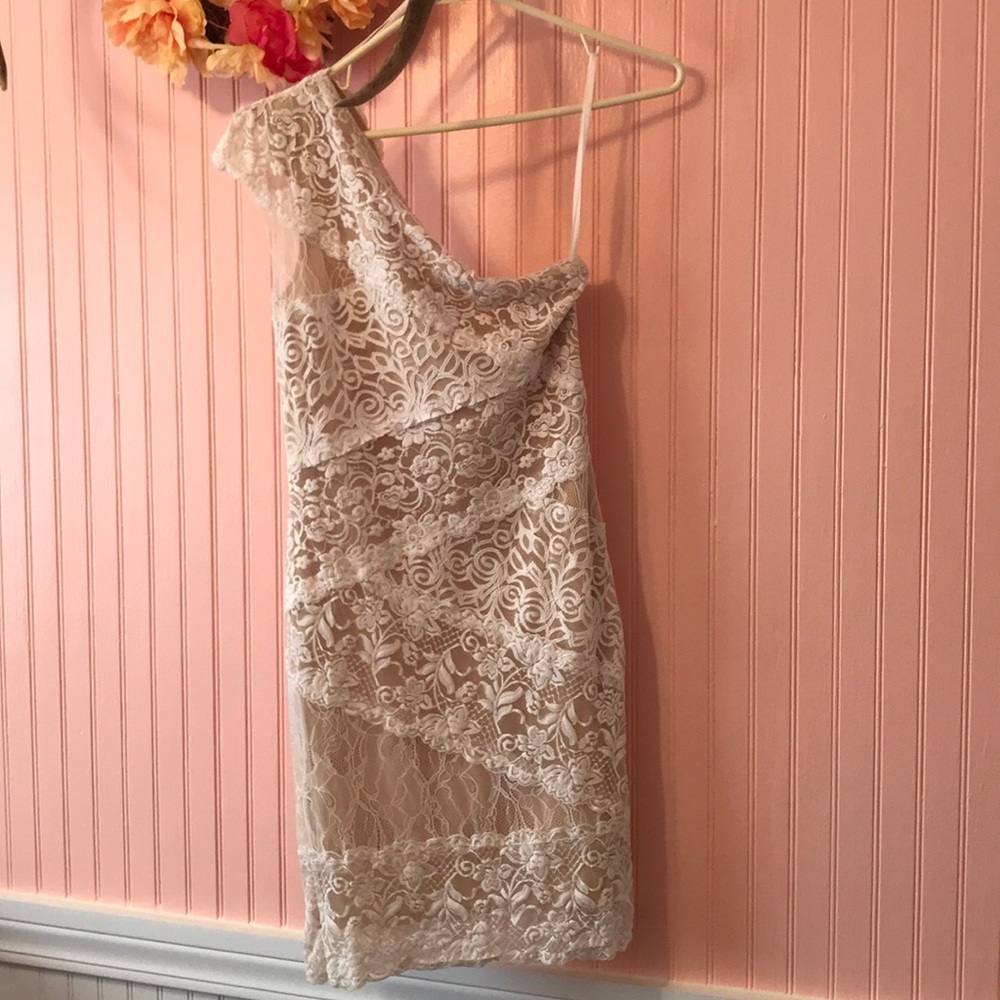 Lace dress